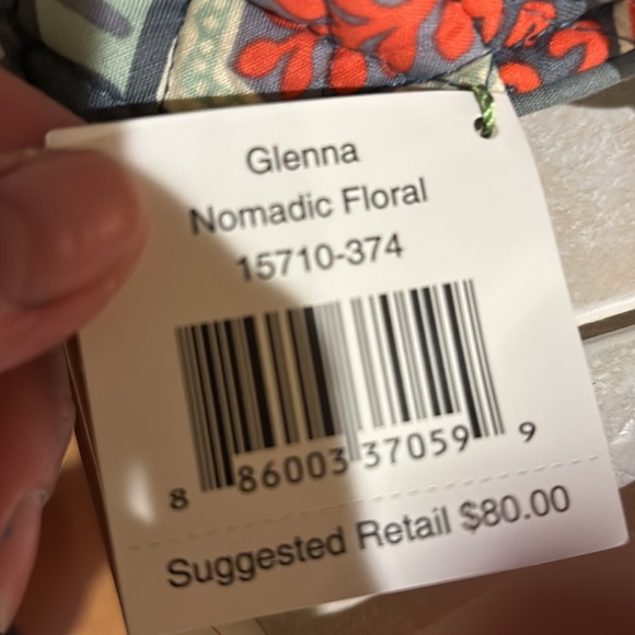 Vera Bradley Glenna Normadic shoulder, great size multiple pockets Brand New NWT - Picture 8 of 8